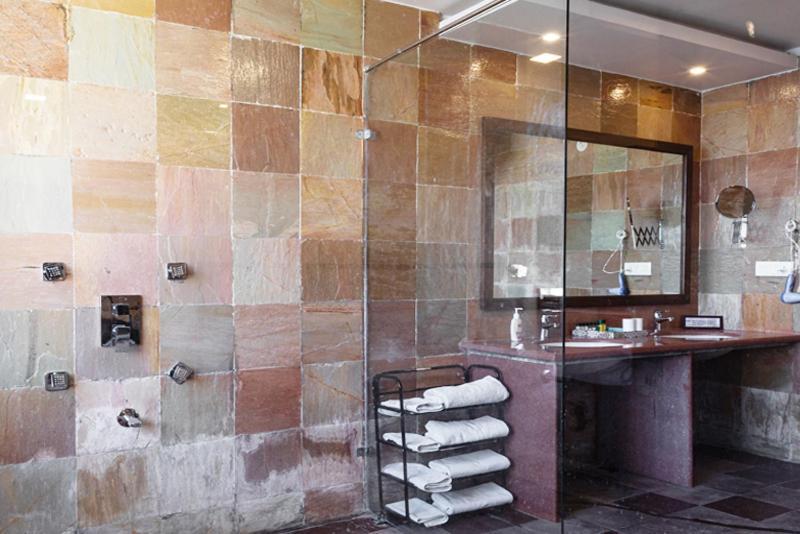 Hotel Sargam Sadan ウダイプル エクステリア 写真