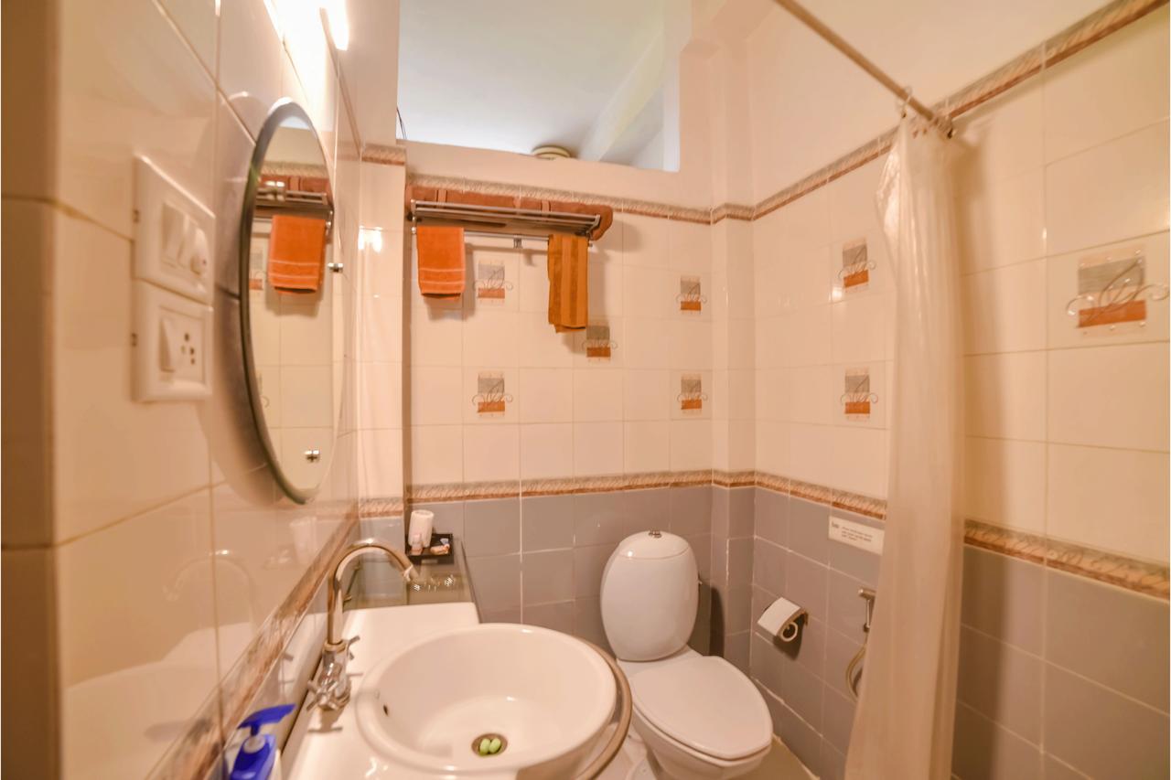 Hotel Sargam Sadan ウダイプル エクステリア 写真