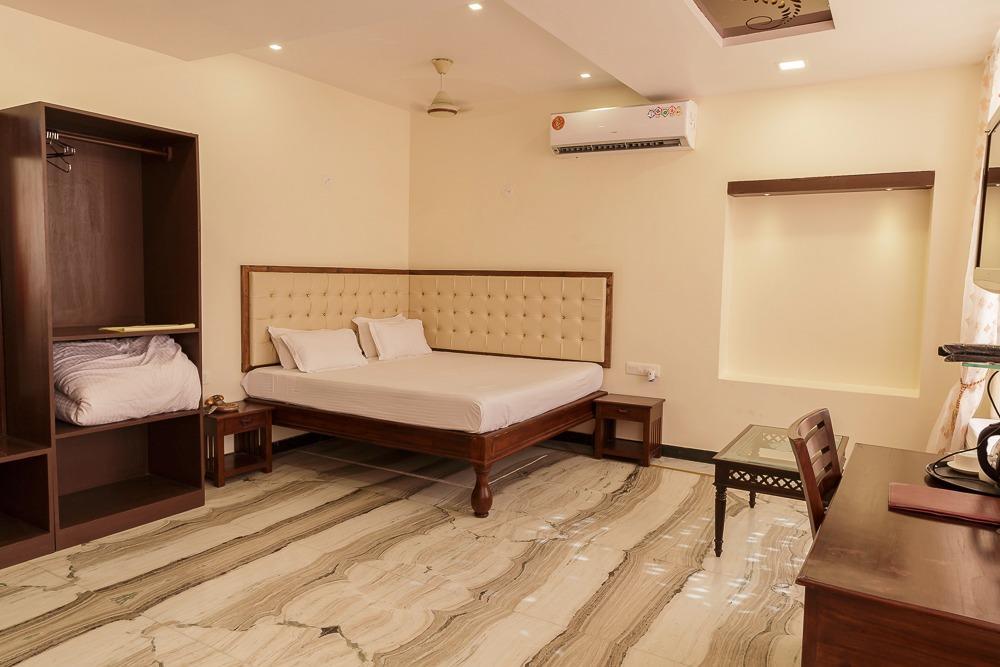Hotel Sargam Sadan ウダイプル エクステリア 写真