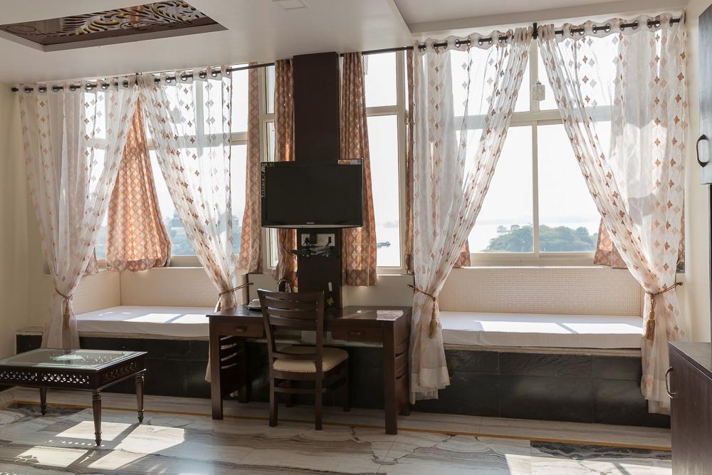 Hotel Sargam Sadan ウダイプル エクステリア 写真