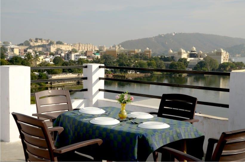 Hotel Sargam Sadan ウダイプル エクステリア 写真